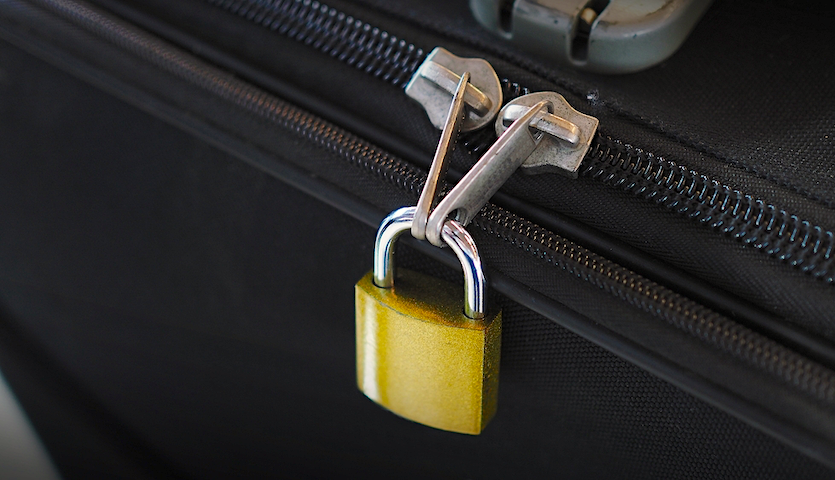 Luggage Locks: Should I Lock My Suitcase When I Fly?