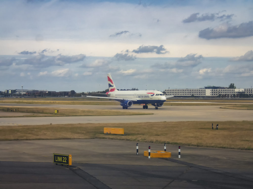 Book cheap American Airlines flights in 2023 with British Airways Avios